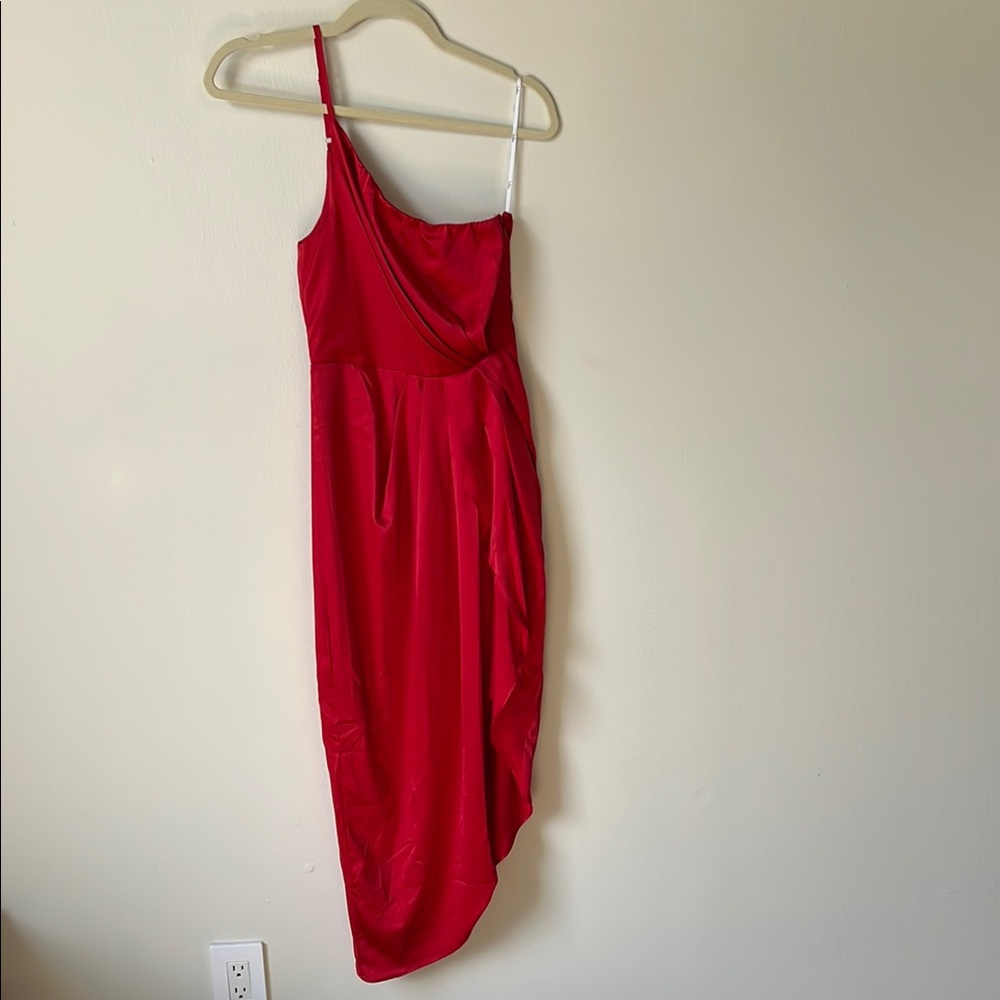 Lulus Law of Attraction Red Satin One-Shoulder Asymmetrical Midi Dress - Picture 2 of 8